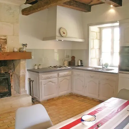 Stunning In St Maixent De Beugne Ferienhaus *