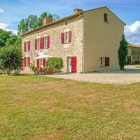 Stunning In St Maixent De Beugne Holiday home